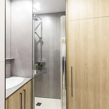 Appartamento Cauterets, 3 Pièces, 6 Personnes - Fr-1-401-230 *