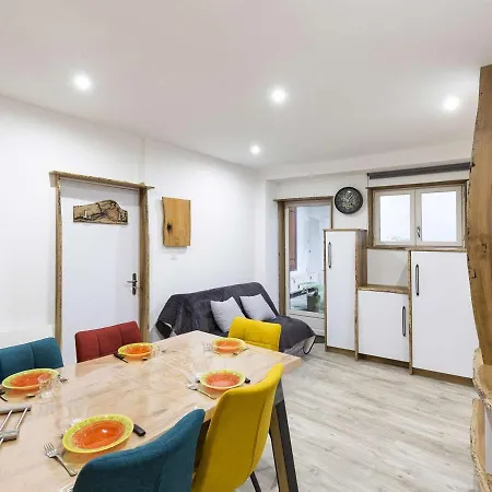 4-6 Pers, Rdc, Bien Equipe, Proche Telecabine Et Commodites. - Fr-1-401-230 * Cauterets